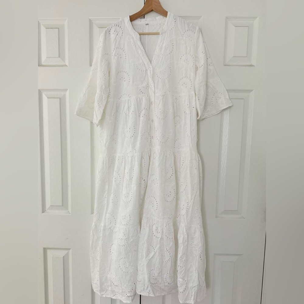 White Eyelet maxi Dress